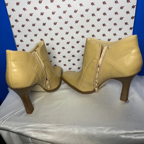 Tan Booties Faux Leather Heeled Boots - Picture 3 of 5